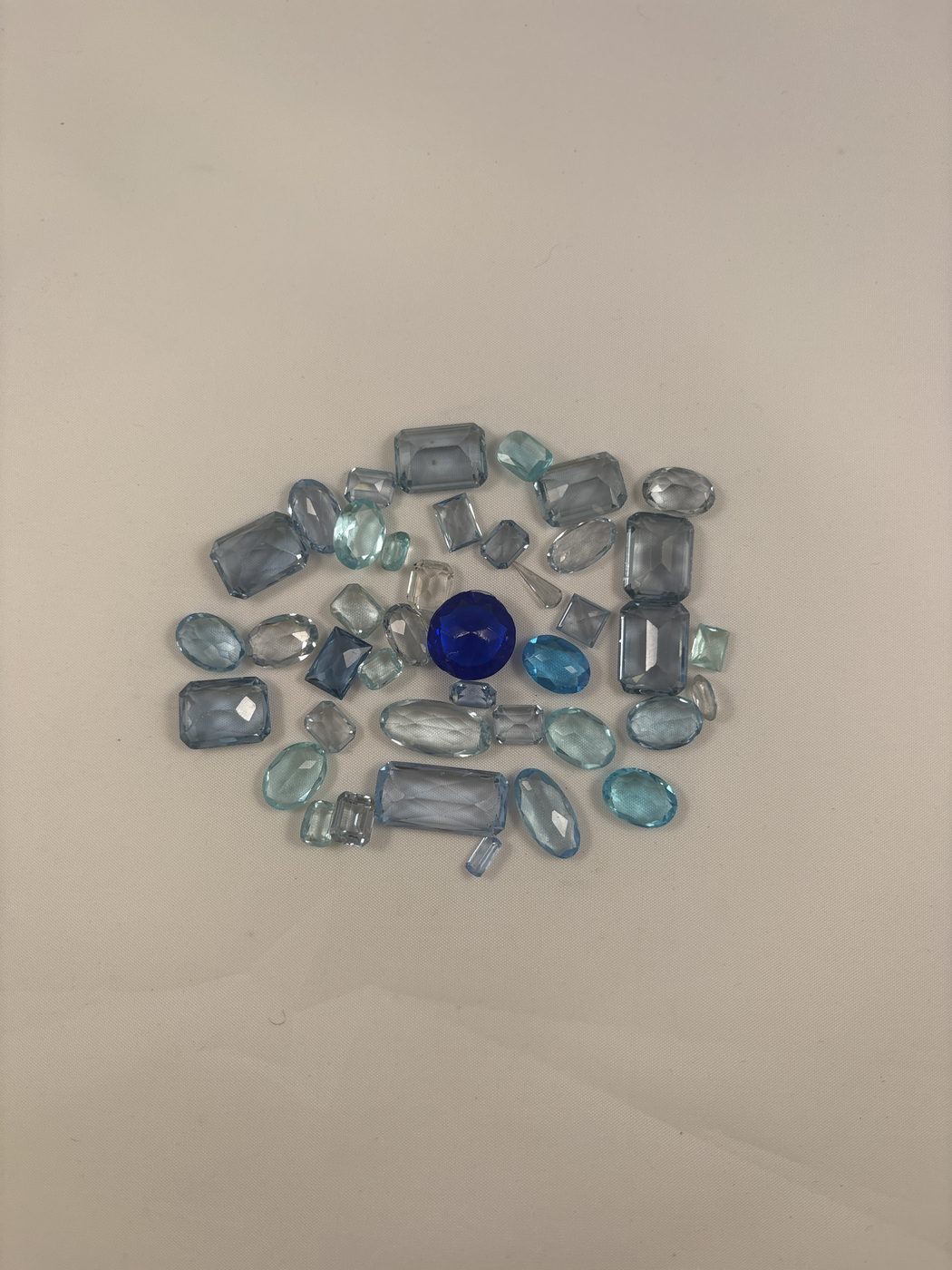 Loser Diamant und Edelsteine zum Edelstein-Ankauf in Kempen