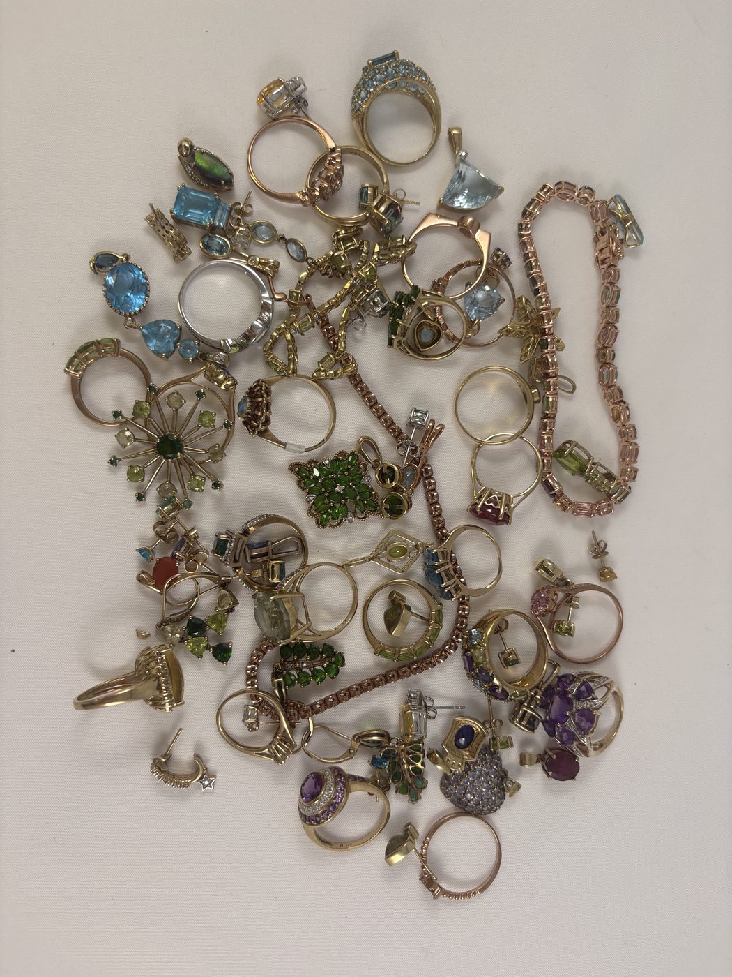 Marken- und Designer-Modeschmuck zum Modeschmuck-Ankauf in Kempen